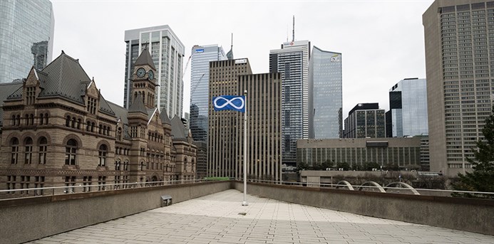 City-of-Toronto-LRD-flag-2020